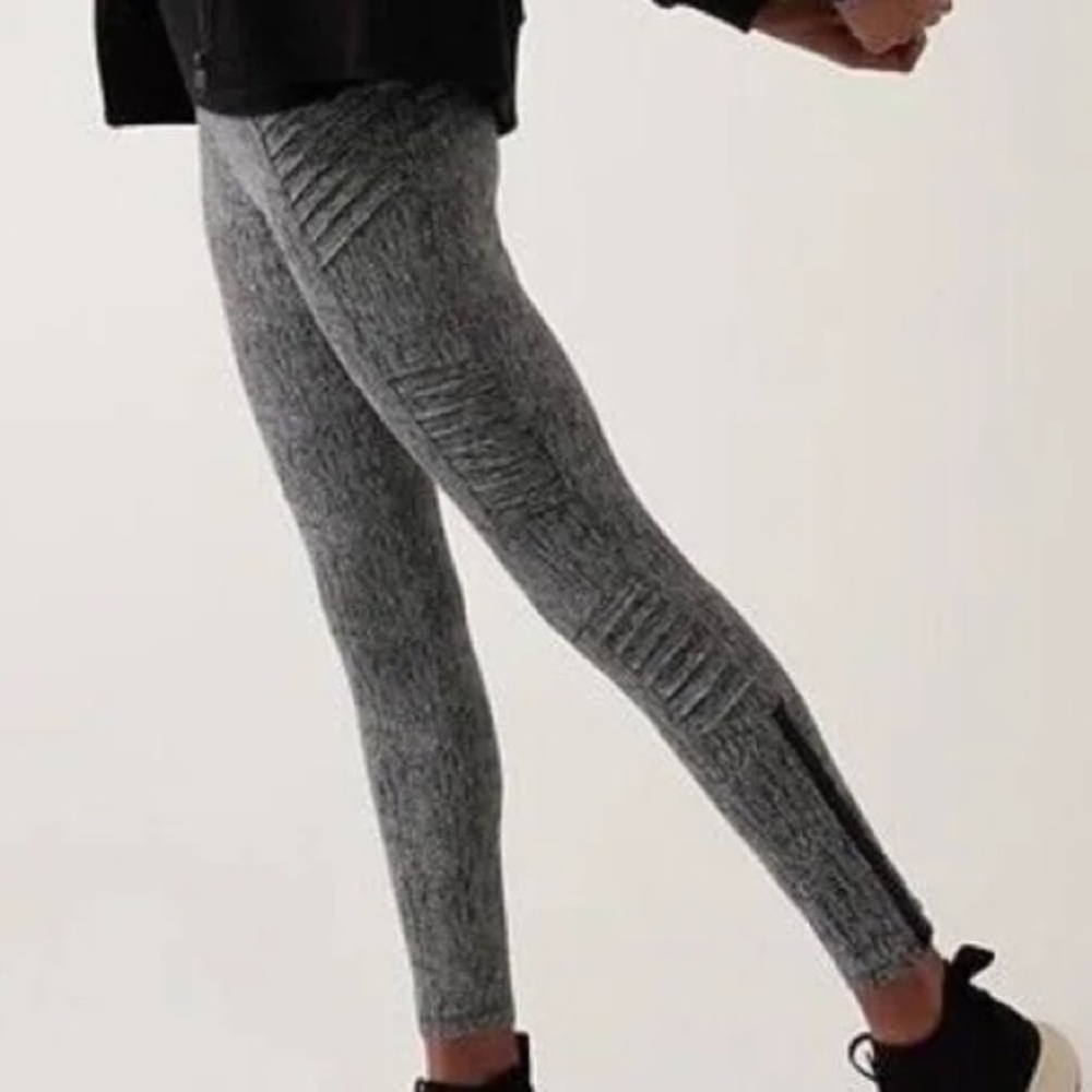Athleta Moto Legging XS Delancey Textured‎ Moto Tight Black and White Pants